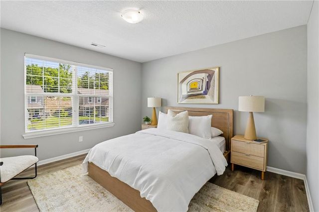 802 Pampas Street, Pleasant Hill, MO 64080
