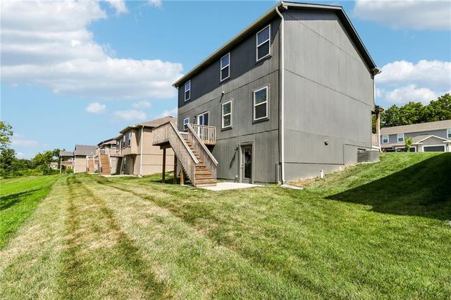 802 Pampas Street, Pleasant Hill, MO 64080