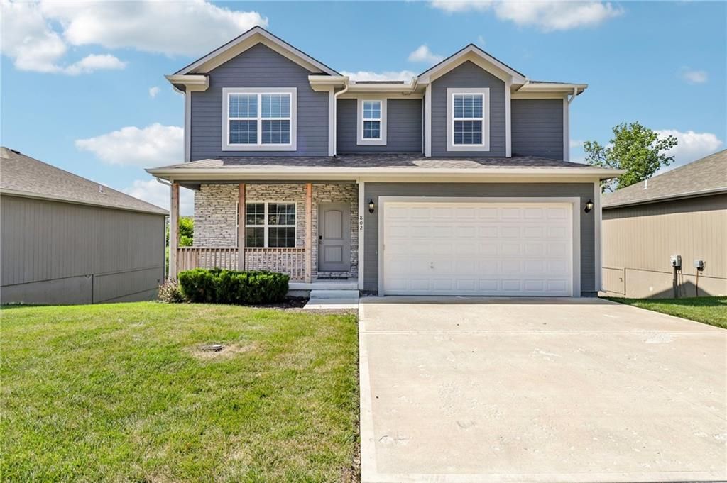 802 Pampas Street, Pleasant Hill, MO 64080