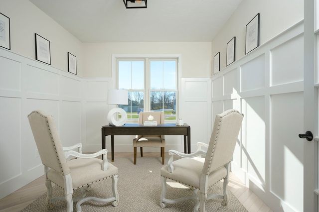 16 Metacomet Rd 16, West Bridgewater, MA 02379