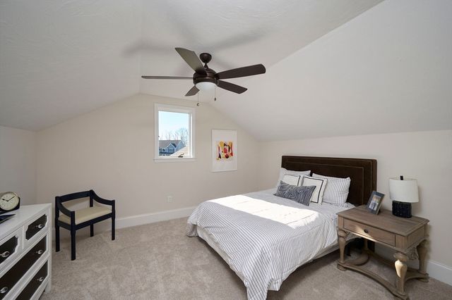 16 Metacomet Rd 16, West Bridgewater, MA 02379