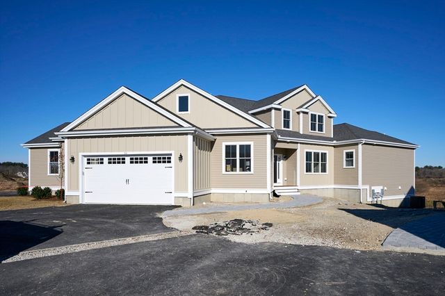 16 Metacomet Rd 16, West Bridgewater, MA 02379