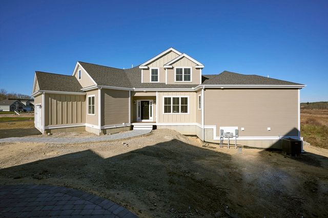 16 Metacomet Rd 16, West Bridgewater, MA 02379