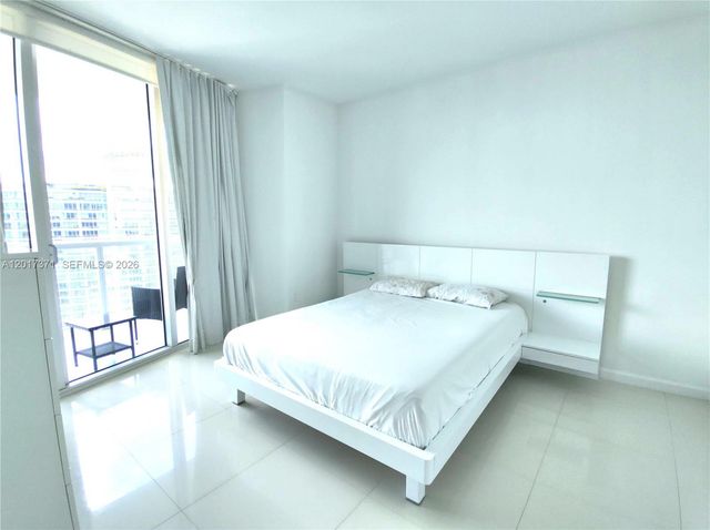 465 Brickell Ave 5004, Miami, FL 33131