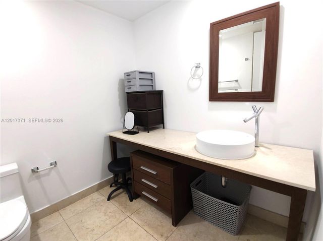 465 Brickell Ave 5004, Miami, FL 33131