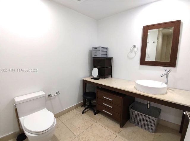 465 Brickell Ave 5004, Miami, FL 33131
