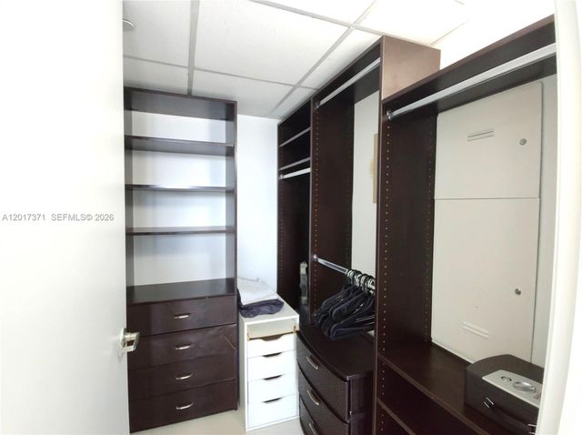465 Brickell Ave 5004, Miami, FL 33131