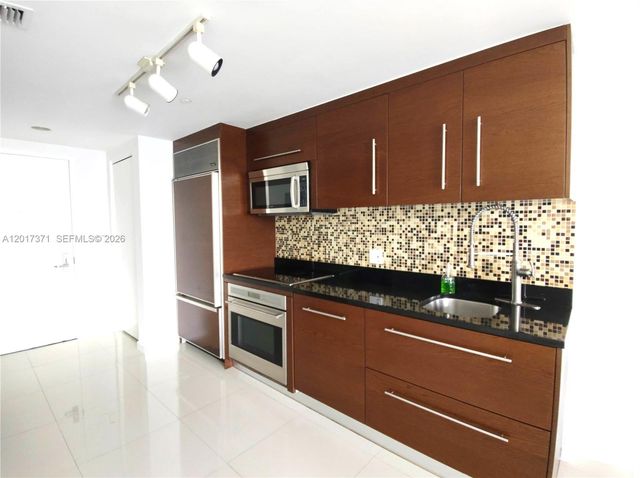 465 Brickell Ave 5004, Miami, FL 33131
