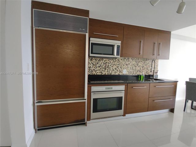465 Brickell Ave 5004, Miami, FL 33131