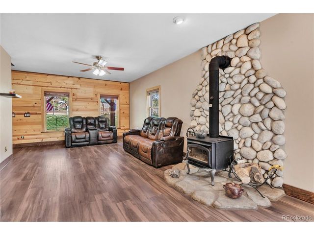 174 Plutus Dr, Black Hawk, CO 80422