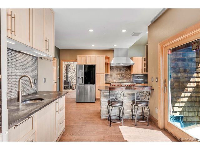 174 Plutus Dr, Black Hawk, CO 80422