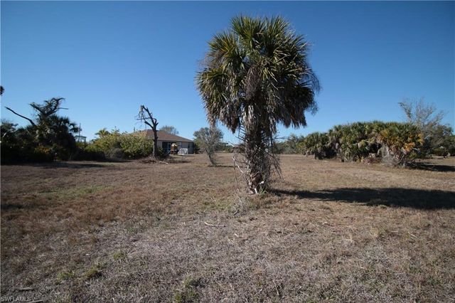 1 Hull CT, Placida, FL 33946