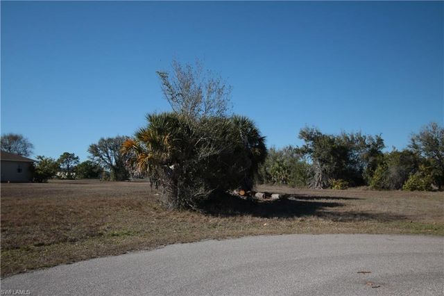 1 Hull CT, Placida, FL 33946