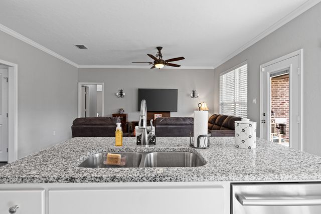 170 Highland Forest, Gilmer, TX 75644