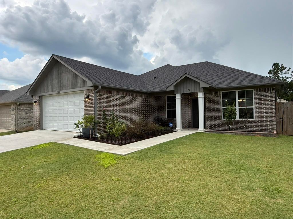 170 Highland Forest, Gilmer, TX 75644