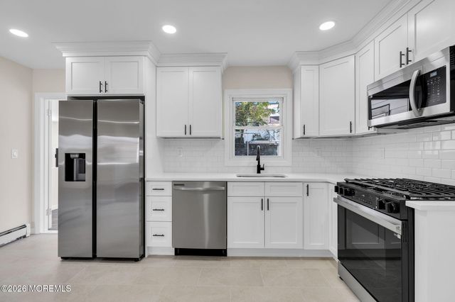 552 Ridgeway Avenue, South Amboy, NJ 08879