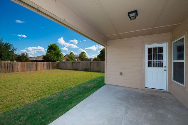 1349 Twin Estates DR, Kyle, TX 78640