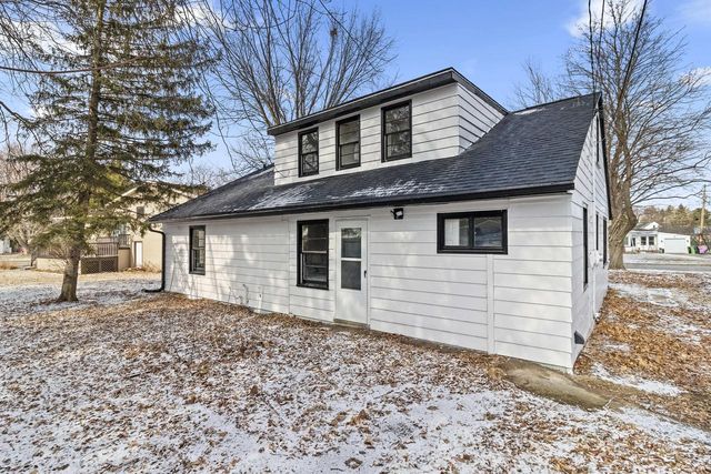 507 Kenyon LANE, Beaver Dam, WI 53916