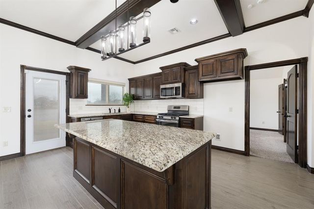 3440 Lakeside Drive, Oklahoma City, OK 73160