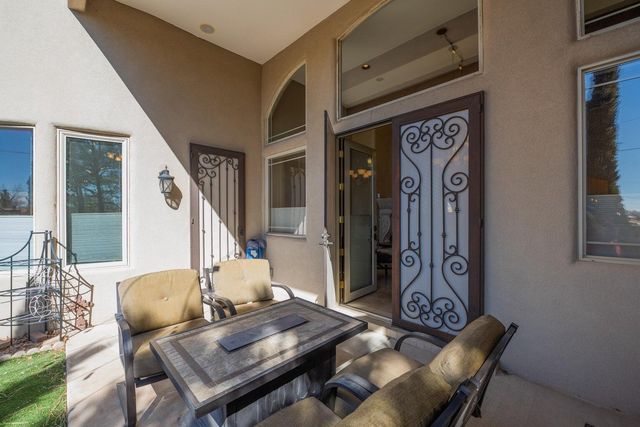 2200 Via Seville Road NW, Albuquerque, NM 87104