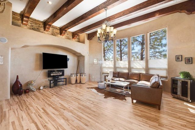 2200 Via Seville Road NW, Albuquerque, NM 87104