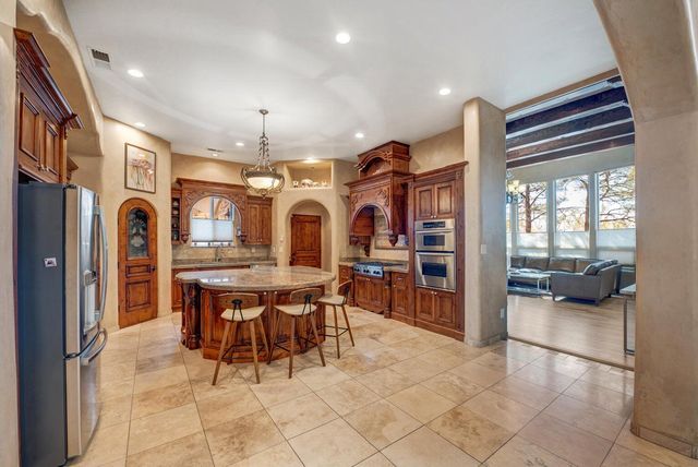 2200 Via Seville Road NW, Albuquerque, NM 87104