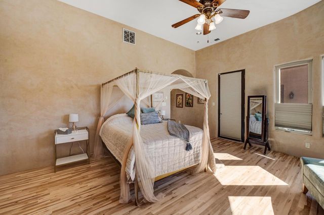 2200 Via Seville Road NW, Albuquerque, NM 87104