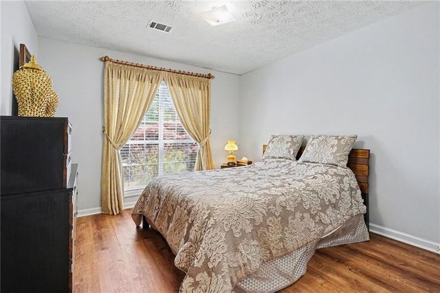 2130 Saint Thomas Way, Suwanee, GA 30024