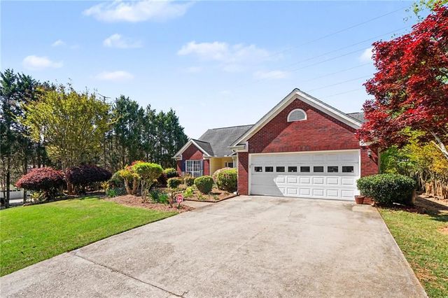 2130 Saint Thomas Way, Suwanee, GA 30024