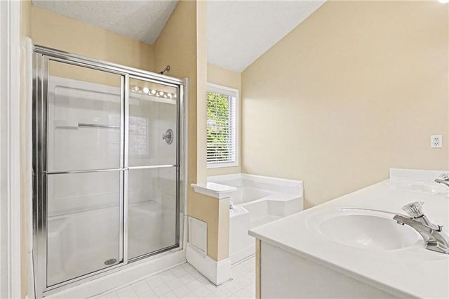 2130 Saint Thomas Way, Suwanee, GA 30024