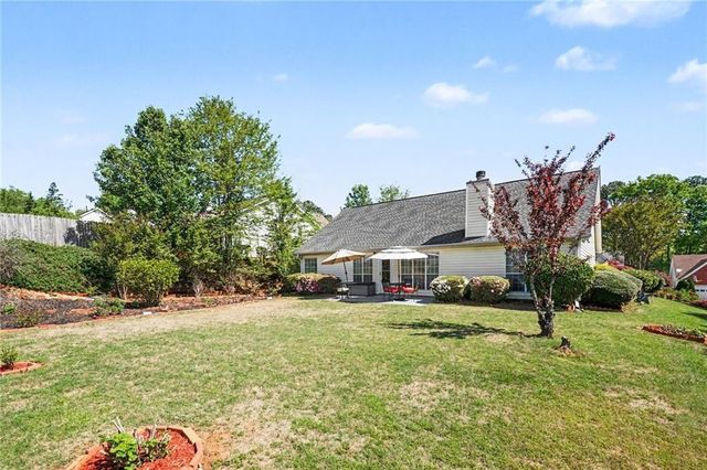 2130 Saint Thomas Way, Suwanee, GA 30024