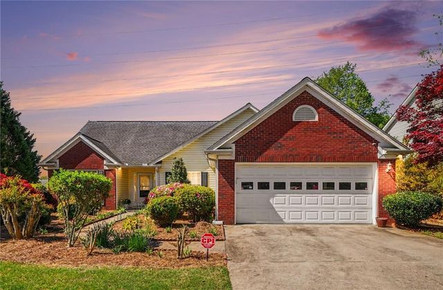 2130 Saint Thomas Way, Suwanee, GA 30024
