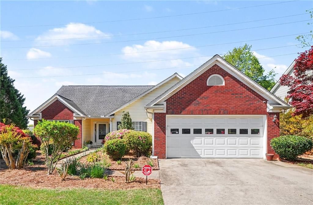 2130 Saint Thomas Way, Suwanee, GA 30024