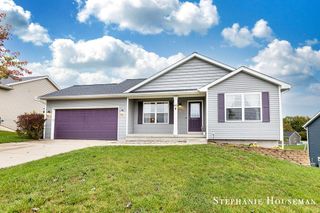 810 Green Meadows Drive, Middleville, MI 49333