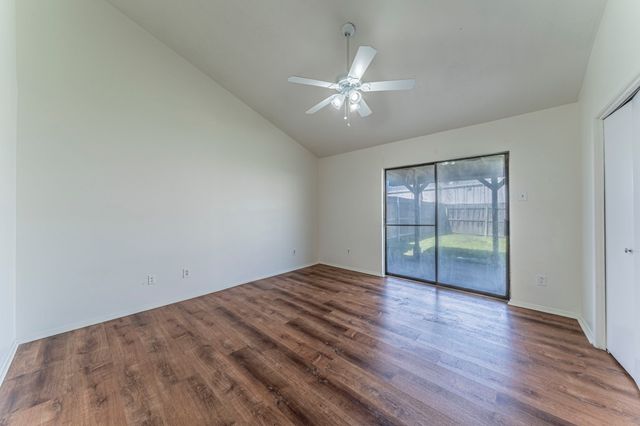 502 Prairie Dell Street, Lewisville, TX 75067