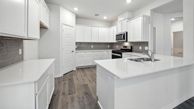 3549 Bar Claims Street, Aubrey, TX 76227