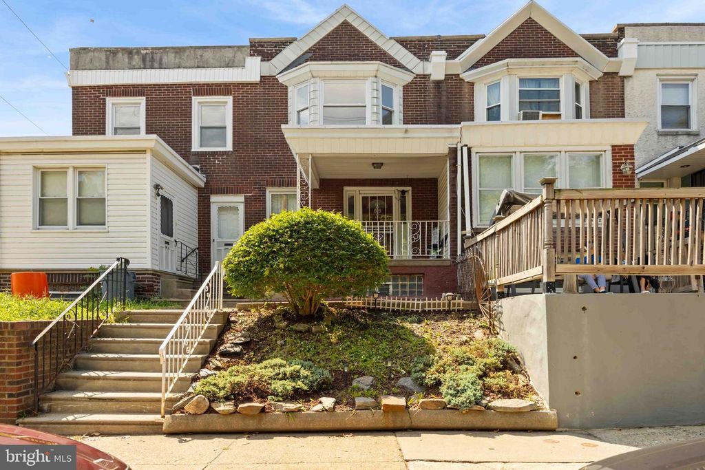 1534 E LYCOMING ST, PHILADELPHIA, PA 19124 — exterior