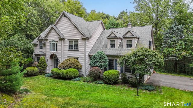 68 Hart Street, Burlington, CT 06013