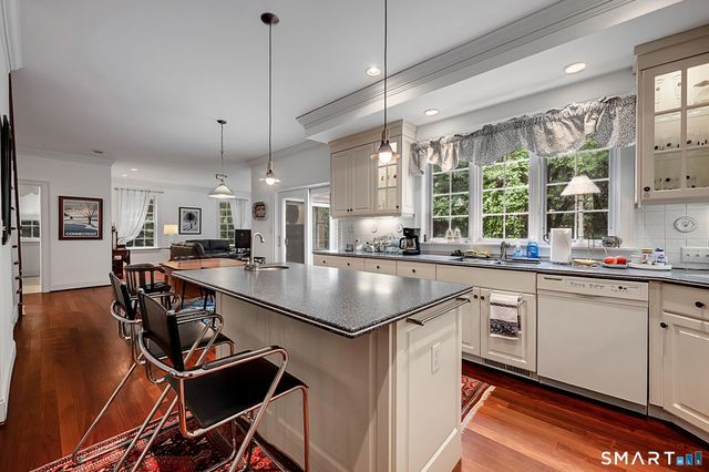 68 Hart Street, Burlington, CT 06013