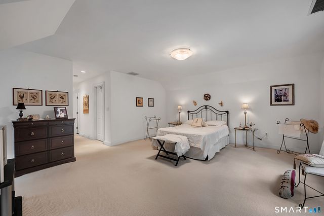 68 Hart Street, Burlington, CT 06013
