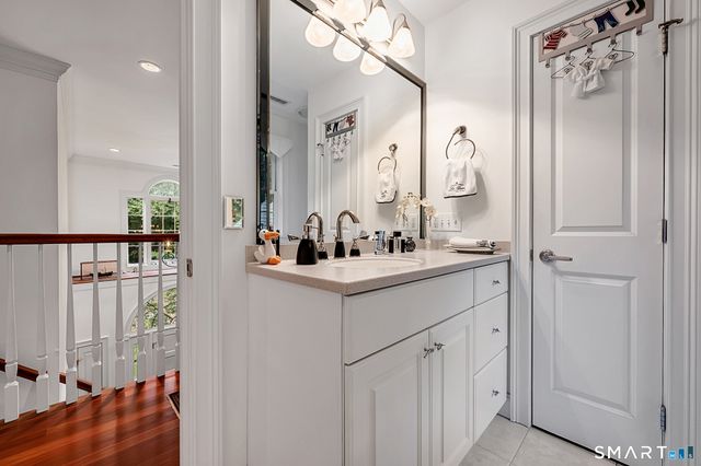 68 Hart Street, Burlington, CT 06013