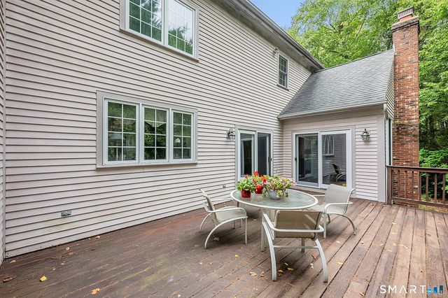 68 Hart Street, Burlington, CT 06013