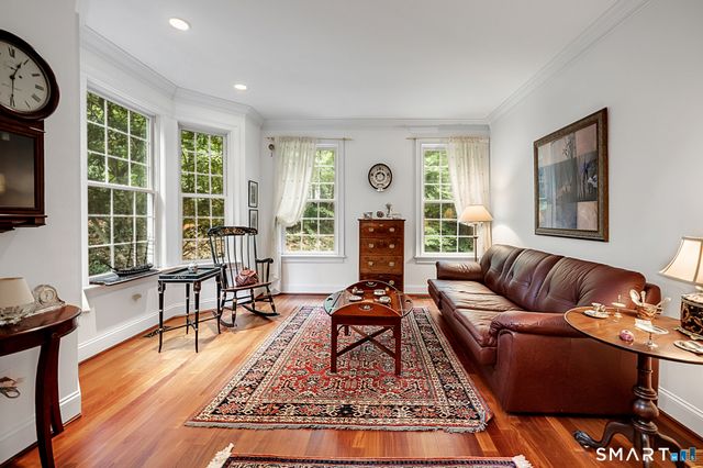 68 Hart Street, Burlington, CT 06013