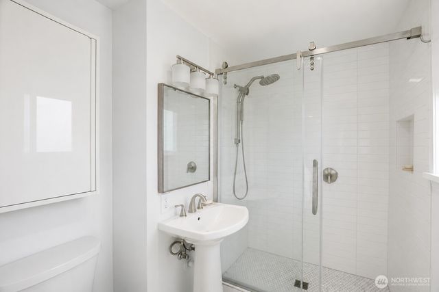 12065 206th Place SE, Issaquah, WA 98027
