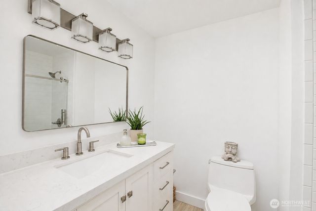 12065 206th Place SE, Issaquah, WA 98027