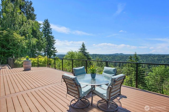 12065 206th Place SE, Issaquah, WA 98027