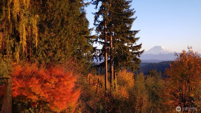 12065 206th Place SE, Issaquah, WA 98027