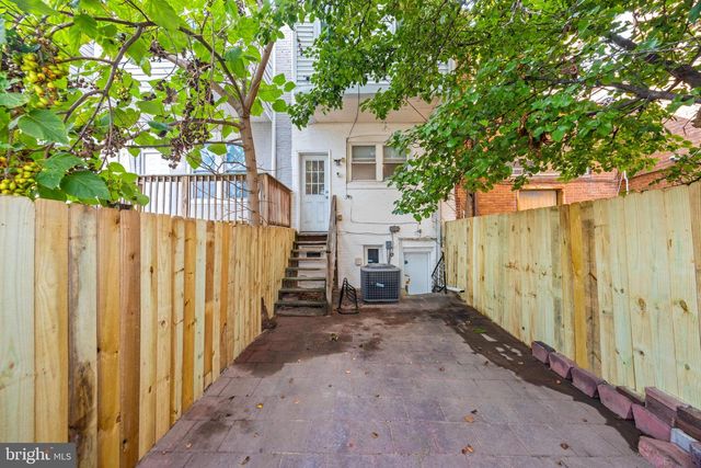 147 N LUZERNE AVE, Baltimore, MD 21224