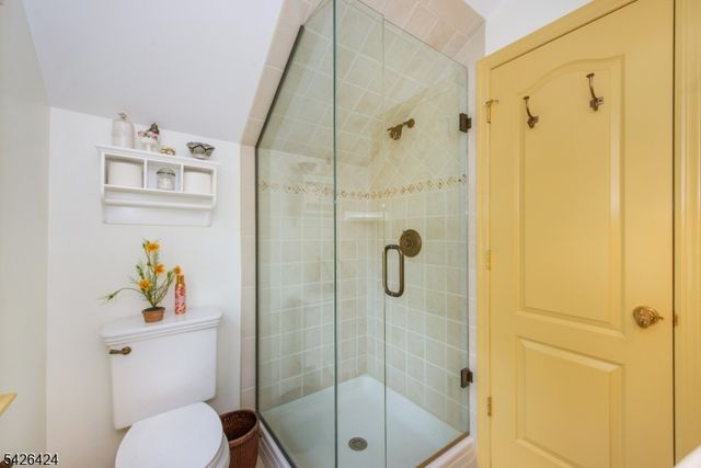 85 Athens Rd, Millburn Twp., NJ 07078