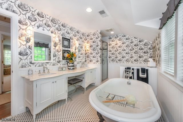 85 Athens Rd, Millburn Twp., NJ 07078